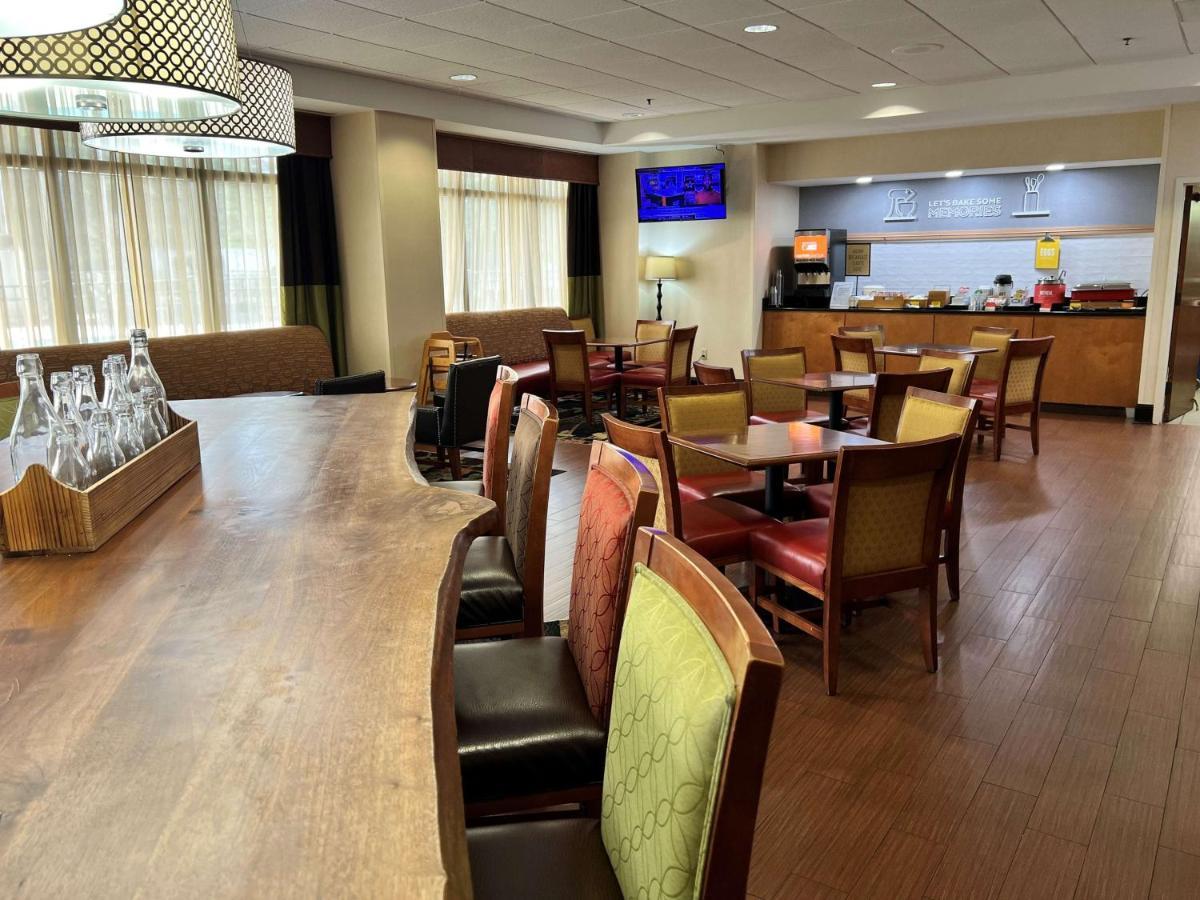 Hampton Inn New Bern Exterior photo